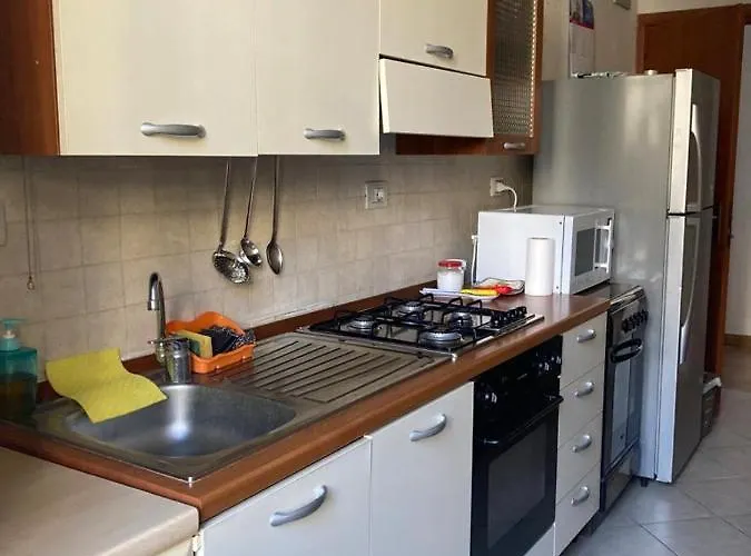 Interno 3 * Roma